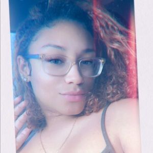 Meet your Posher, Wesleyann